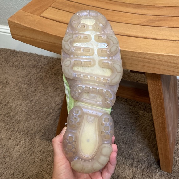 NIKE EUC/GUC Air VaporMax SE in Luminous Green | sz 8.5 - Picture 7 of 16